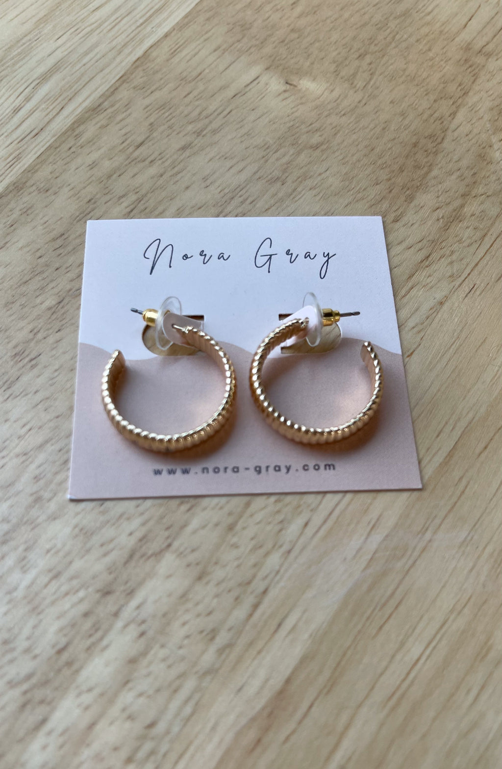 Omega Chain Shaped Hoops