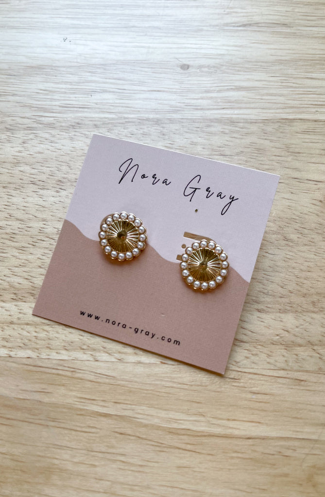 Textured Pearl Stud Earrings