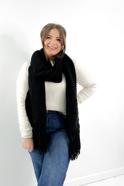 Oversized Two Pocket Tassel Scarf