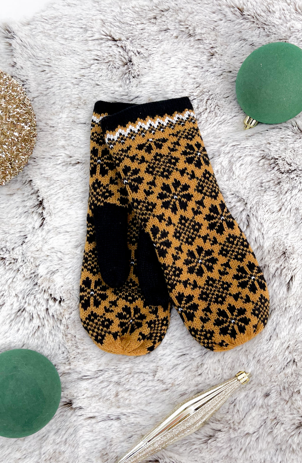 Patterned Mittens | Camel, Black & White