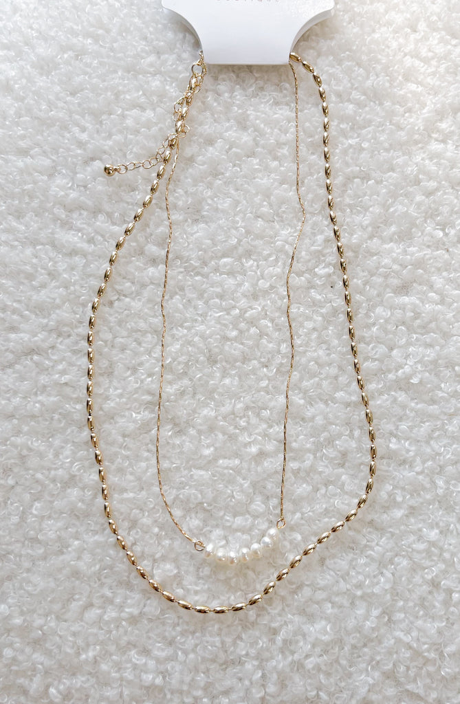 Oval Chain & Fresh Pearl Layer Necklace