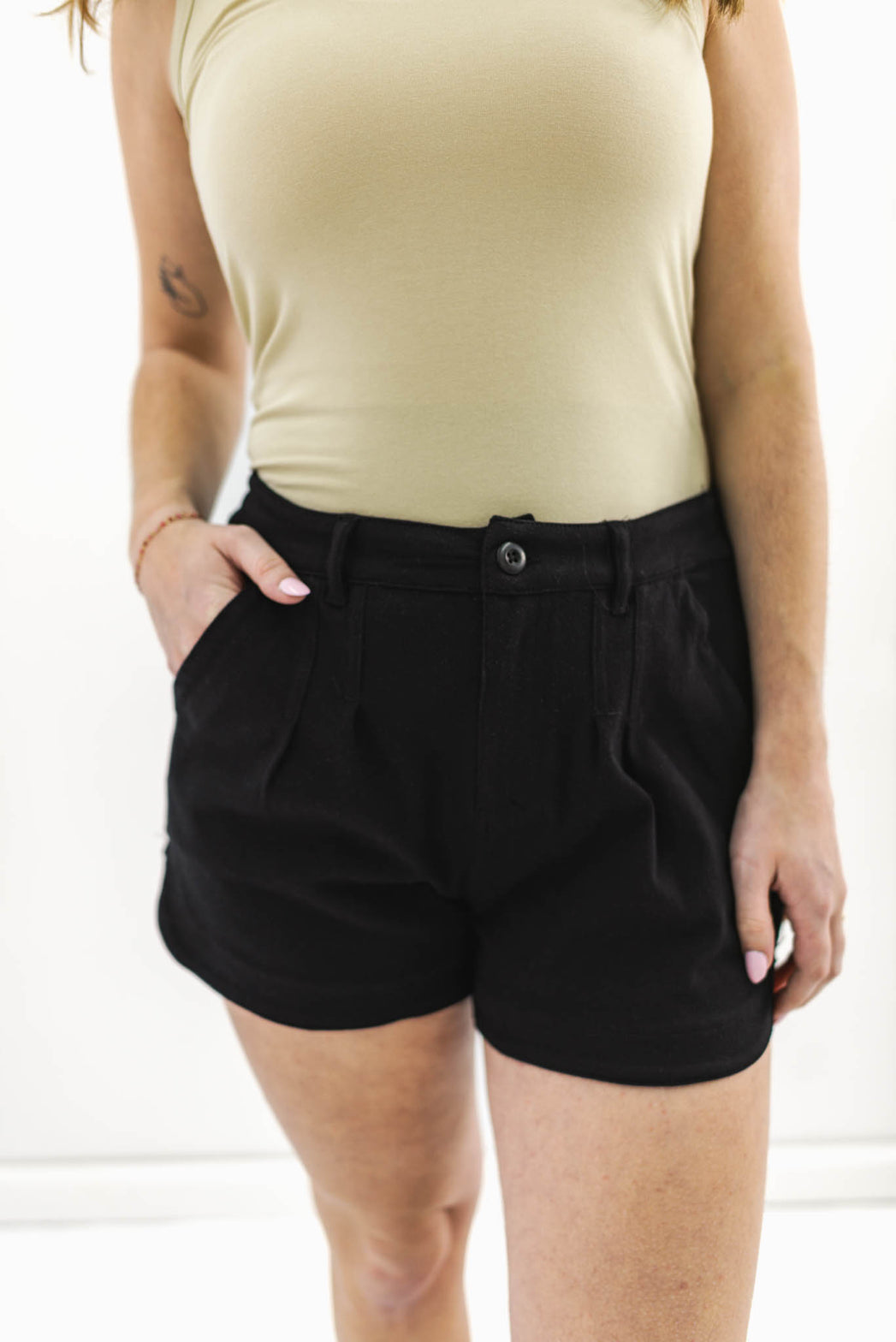 Kianna Pleated Twill Pant Shorts