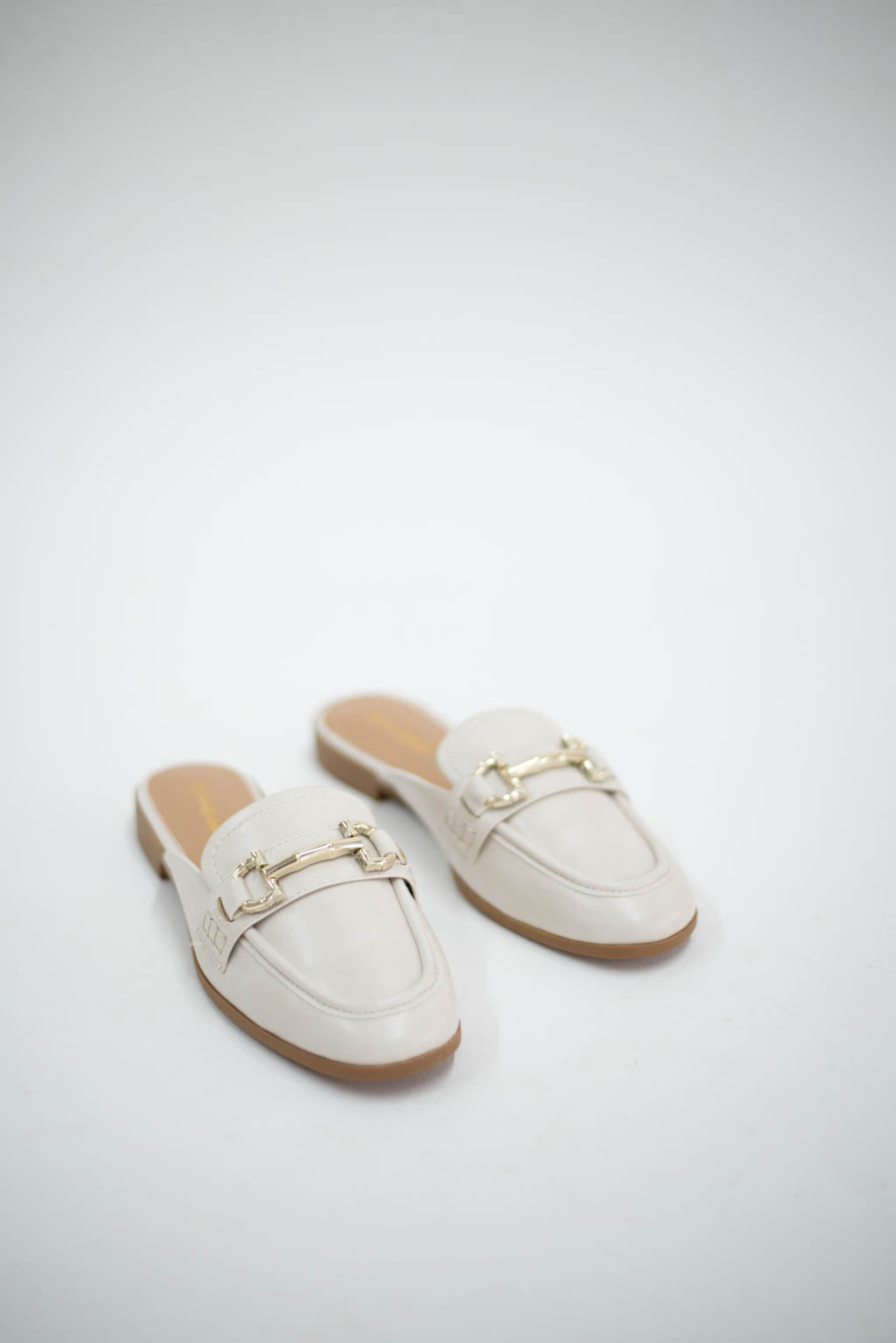 Walking Proud Open Off White Back Loafer