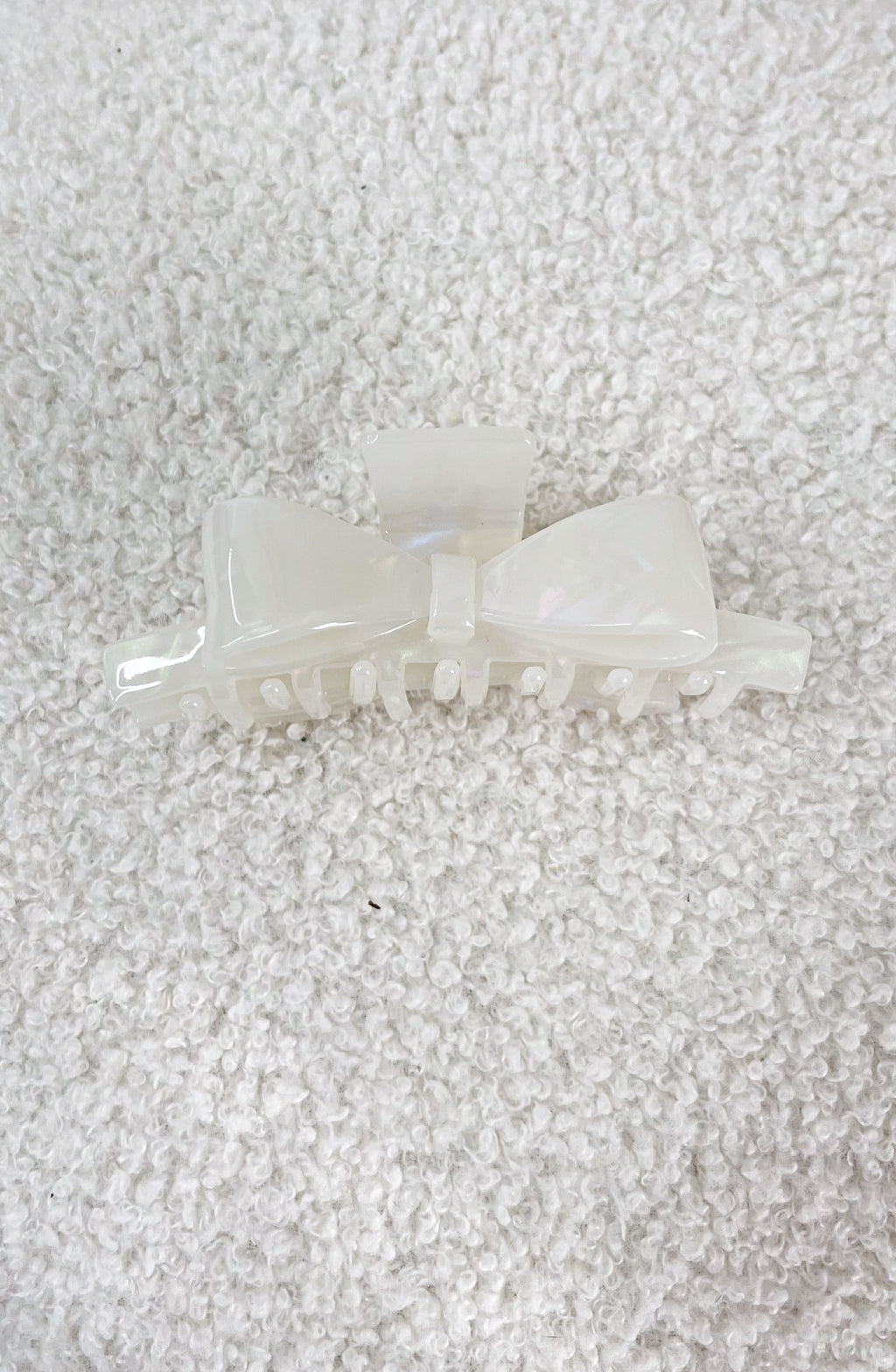 Large Retro Bow Acetate Hair Claw Clip