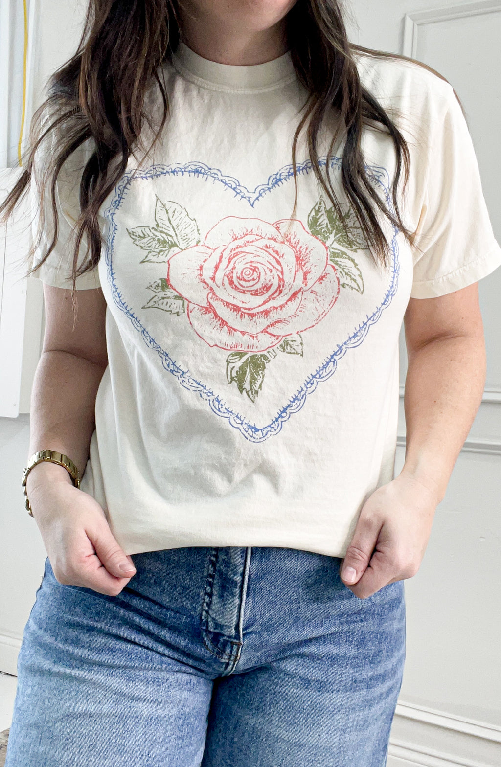 Heart & Rose Valentine Graphic Tee